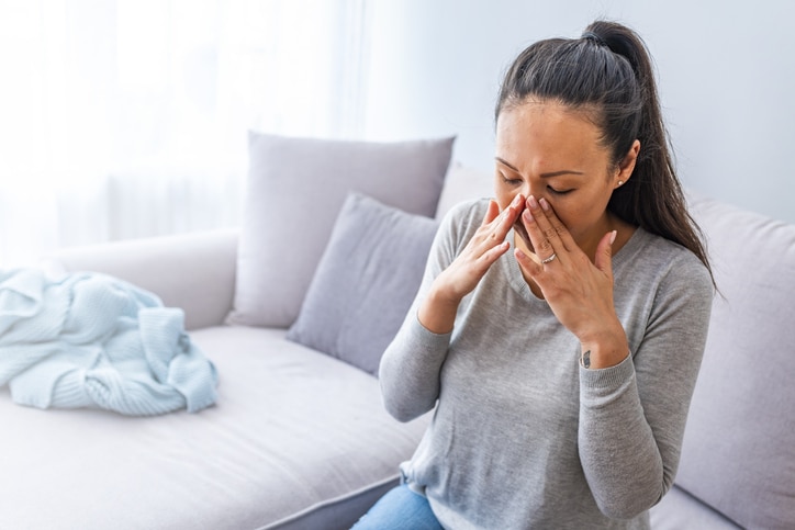 Difference Between a Sinus Headache and Allergic Rhinitis